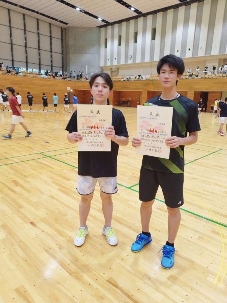 優勝した松山さんと青木さん